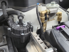 Can I replace the LPG filter myself?